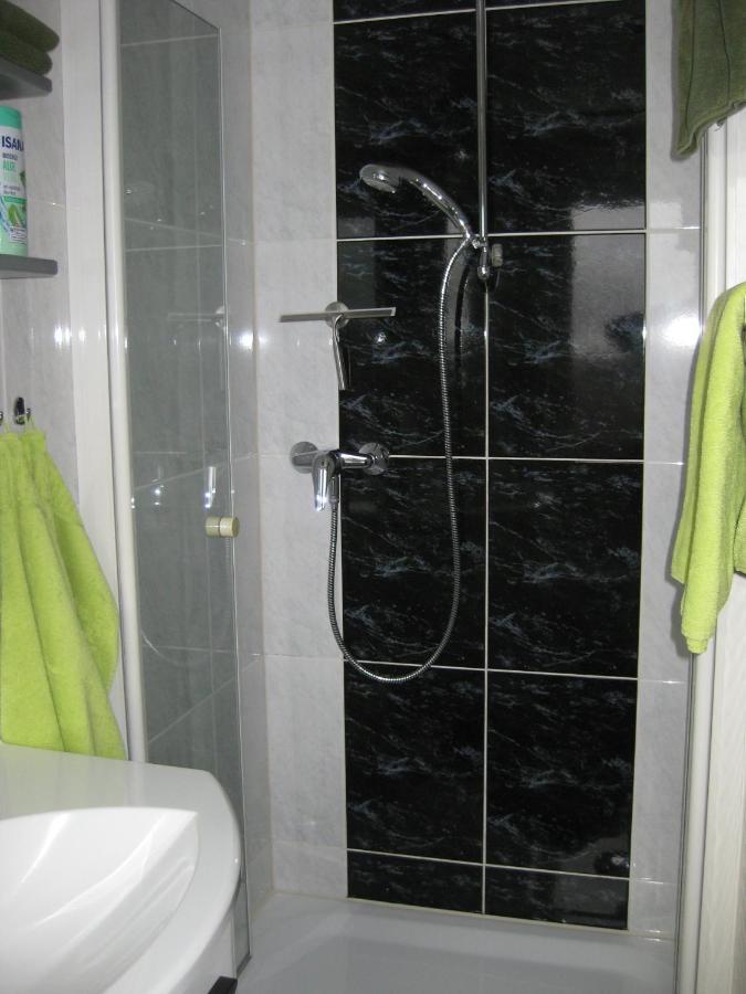 Ferienwohnung Mit Garten Und Spielplatz Klingenthal Ngoại thất bức ảnh